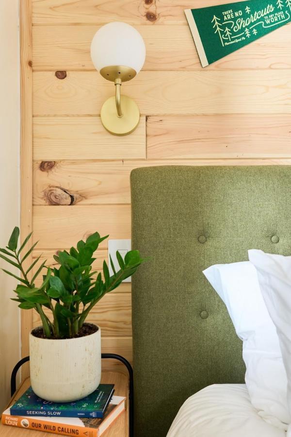 The Rex Hotell Greentown Eksteriør bilde