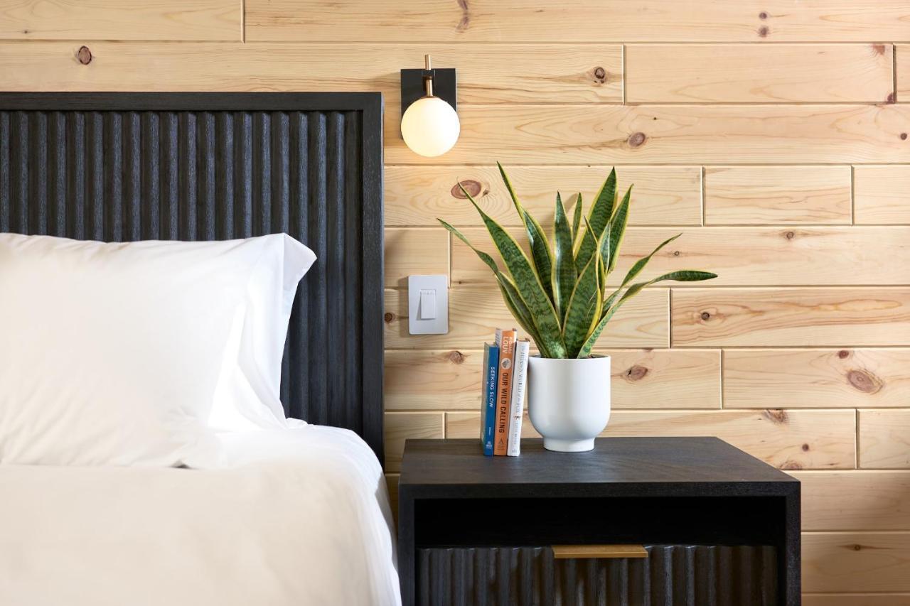 The Rex Hotell Greentown Eksteriør bilde